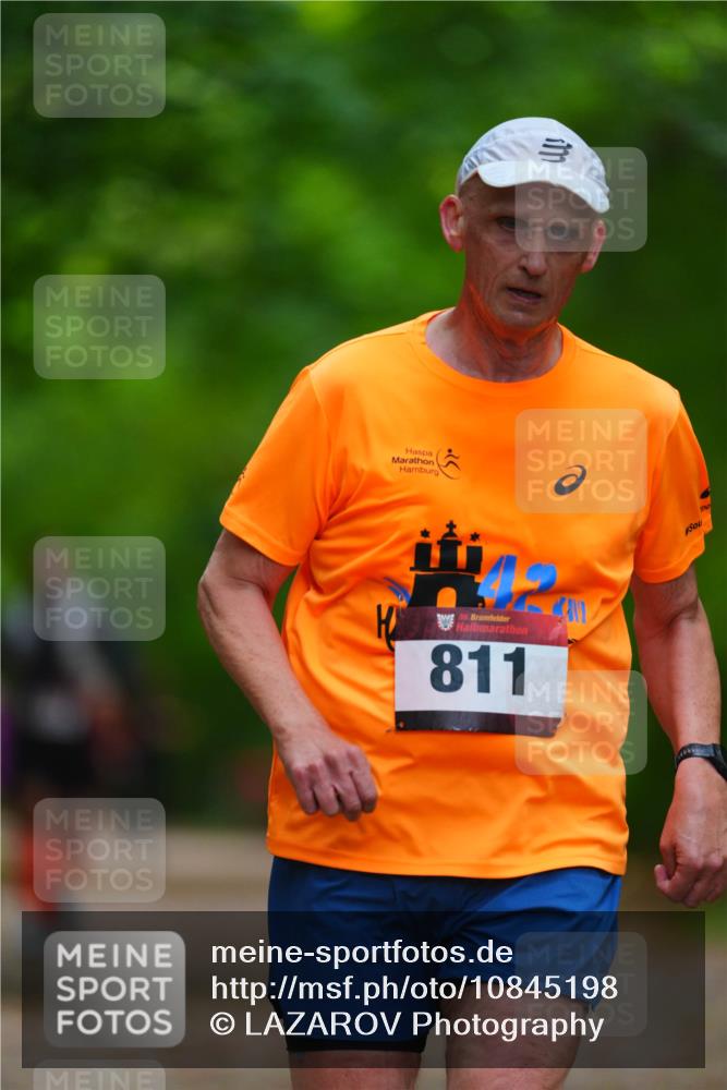 11.10.2026 - Bramfelder Halbmarathon 2026 LAZAROV Photography http://msf.ph/oto/10845198 11.10.2026 11:14:29 Laufen 35, 811 meine-sportfotos.de