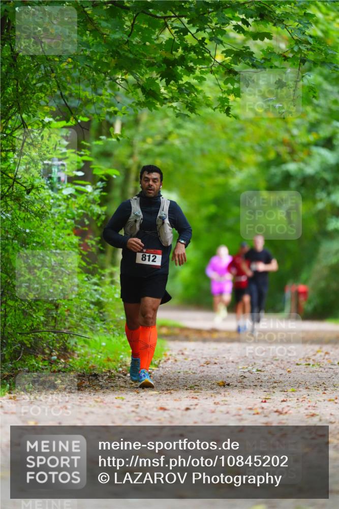 11.10.2026 - Bramfelder Halbmarathon 2026 LAZAROV Photography http://msf.ph/oto/10845202 11.10.2026 11:14:32 Laufen 812 meine-sportfotos.de