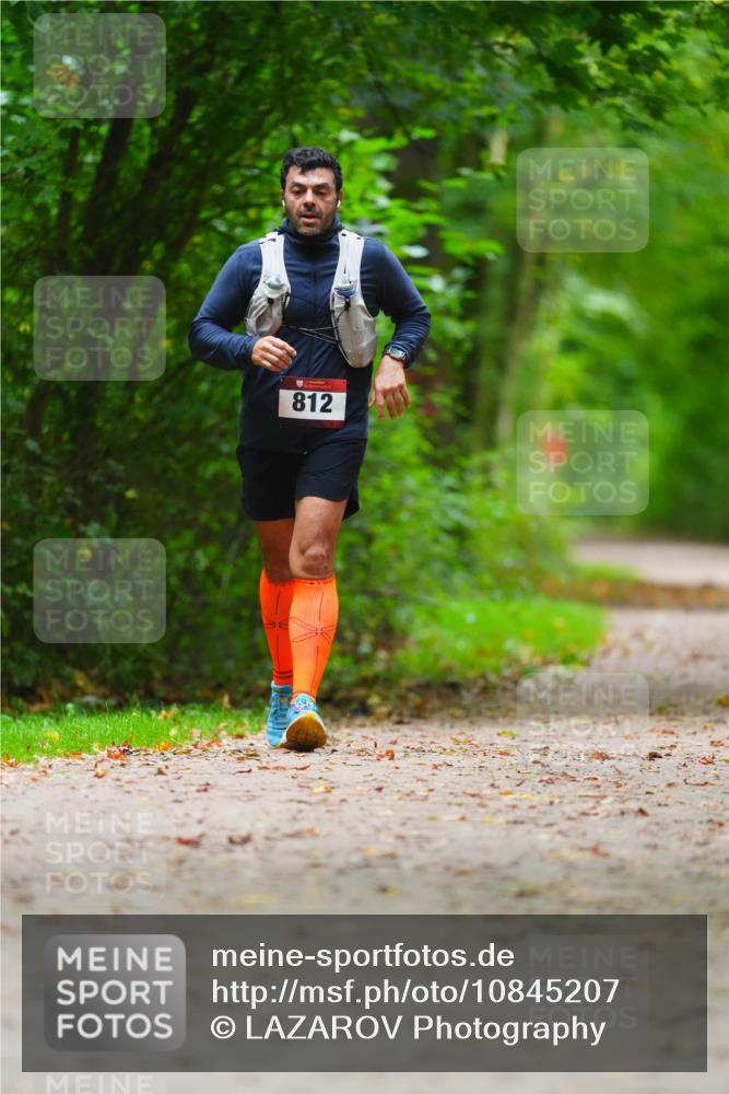 11.10.2026 - Bramfelder Halbmarathon 2026 LAZAROV Photography http://msf.ph/oto/10845207 11.10.2026 11:14:36 Laufen 812 meine-sportfotos.de