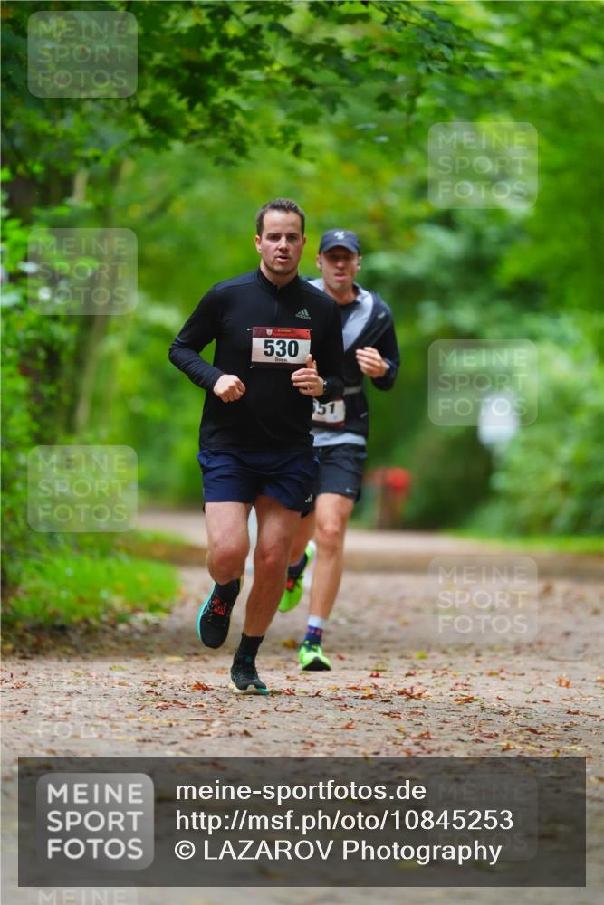 11.10.2026 - Bramfelder Halbmarathon 2026 LAZAROV Photography http://msf.ph/oto/10845253 11.10.2026 11:15:15 Laufen 530, 51 meine-sportfotos.de