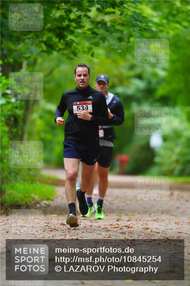 11.10.2026 - Bramfelder Halbmarathon 2026 LAZAROV Photography http://msf.ph/oto/10845254 11.10.2026 11:15:15 Laufen 530 meine-sportfotos.de