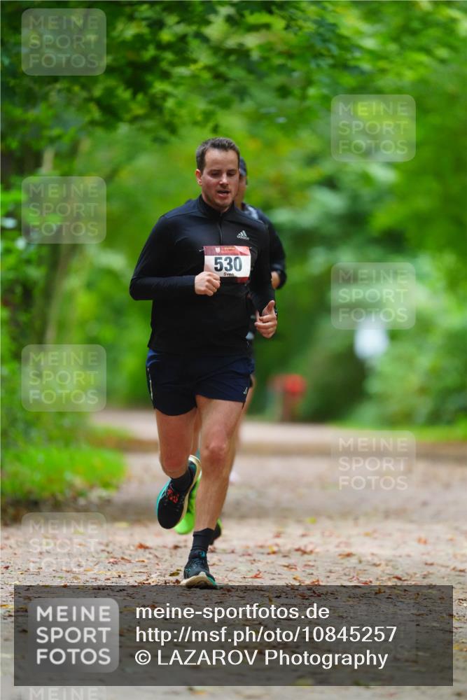 11.10.2026 - Bramfelder Halbmarathon 2026 LAZAROV Photography http://msf.ph/oto/10845257 11.10.2026 11:15:16 Laufen 530 meine-sportfotos.de