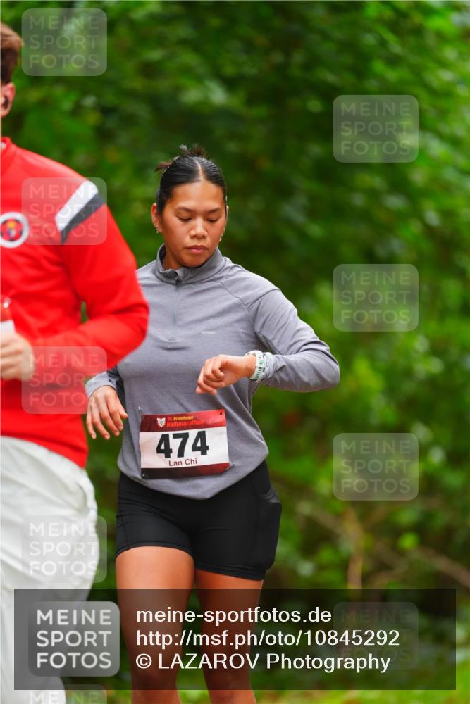 11.10.2026 - Bramfelder Halbmarathon 2026 LAZAROV Photography http://msf.ph/oto/10845292 11.10.2026 11:15:38 Laufen 35, 474 meine-sportfotos.de