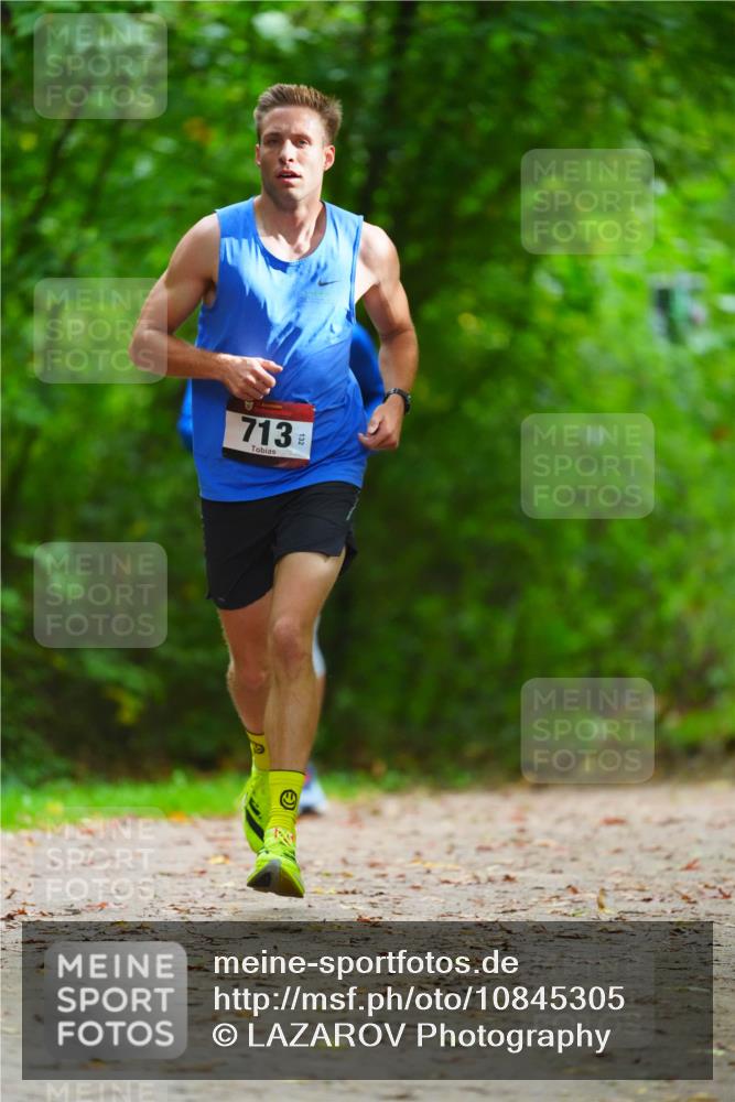 11.10.2026 - Bramfelder Halbmarathon 2026 LAZAROV Photography http://msf.ph/oto/10845305 11.10.2026 11:15:45 Laufen 132, 713 meine-sportfotos.de