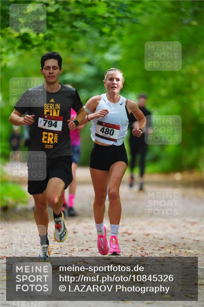 11.10.2026 - Bramfelder Halbmarathon 2026 LAZAROV Photography http://msf.ph/oto/10845326 11.10.2026 11:16:11 Laufen 794, 2019, 480 meine-sportfotos.de