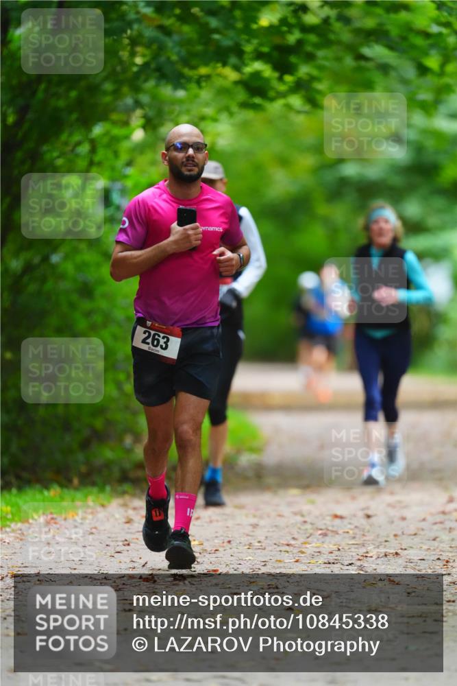 11.10.2026 - Bramfelder Halbmarathon 2026 LAZAROV Photography http://msf.ph/oto/10845338 11.10.2026 11:16:16 Laufen 263 meine-sportfotos.de