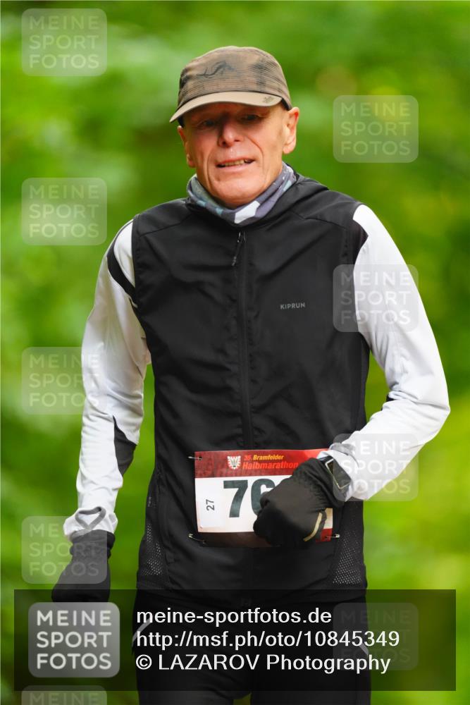 11.10.2026 - Bramfelder Halbmarathon 2026 LAZAROV Photography http://msf.ph/oto/10845349 11.10.2026 11:16:28 Laufen 27, 35, 76 meine-sportfotos.de