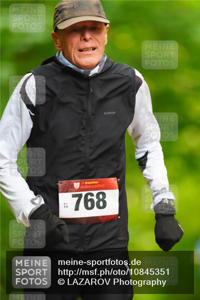 11.10.2026 - Bramfelder Halbmarathon 2026 LAZAROV Photography http://msf.ph/oto/10845351 11.10.2026 11:16:28 Laufen 35, 768 meine-sportfotos.de