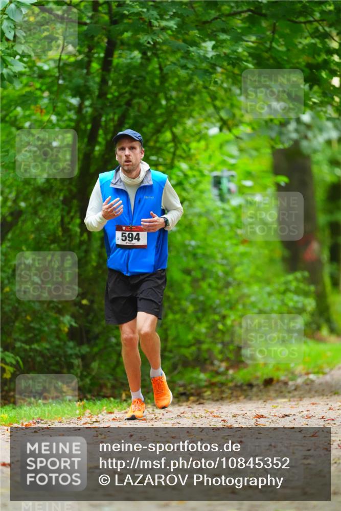 11.10.2026 - Bramfelder Halbmarathon 2026 LAZAROV Photography http://msf.ph/oto/10845352 11.10.2026 11:16:39 Laufen 594 meine-sportfotos.de
