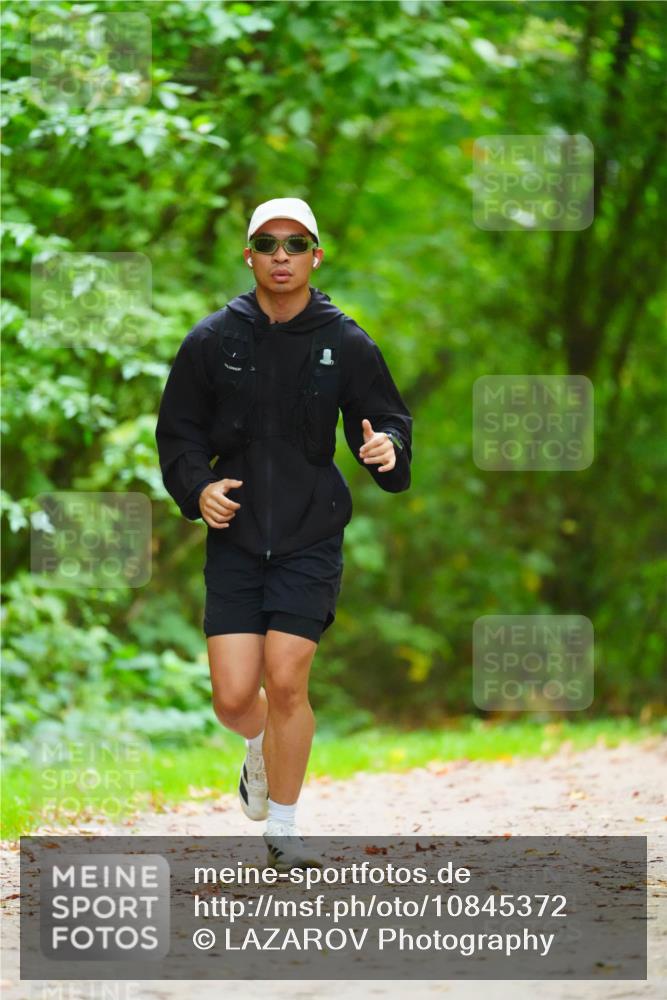 11.10.2026 - Bramfelder Halbmarathon 2026 LAZAROV Photography http://msf.ph/oto/10845372 11.10.2026 11:16:53 Laufen  meine-sportfotos.de