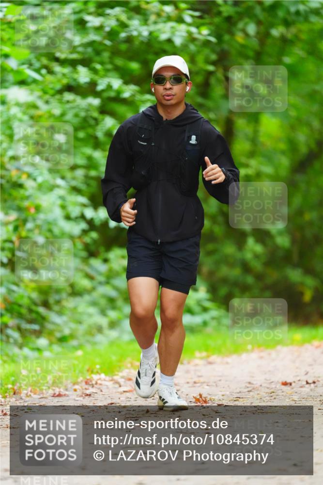 11.10.2026 - Bramfelder Halbmarathon 2026 LAZAROV Photography http://msf.ph/oto/10845374 11.10.2026 11:16:53 Laufen  meine-sportfotos.de