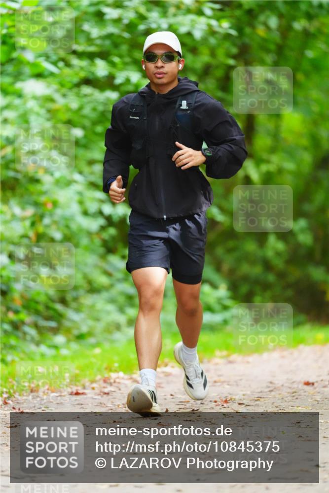 11.10.2026 - Bramfelder Halbmarathon 2026 LAZAROV Photography http://msf.ph/oto/10845375 11.10.2026 11:16:54 Laufen  meine-sportfotos.de