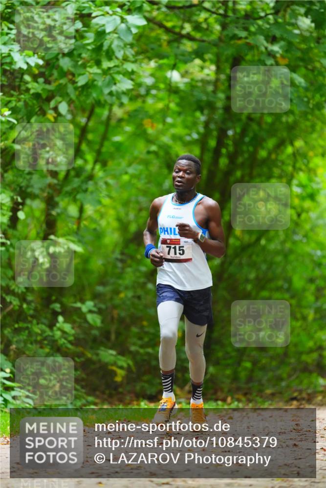 11.10.2026 - Bramfelder Halbmarathon 2026 LAZAROV Photography http://msf.ph/oto/10845379 11.10.2026 11:17:04 Laufen 715, 101 meine-sportfotos.de