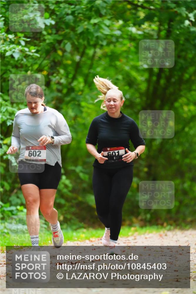 11.10.2026 - Bramfelder Halbmarathon 2026 LAZAROV Photography http://msf.ph/oto/10845403 11.10.2026 11:17:21 Laufen 602, 601 meine-sportfotos.de