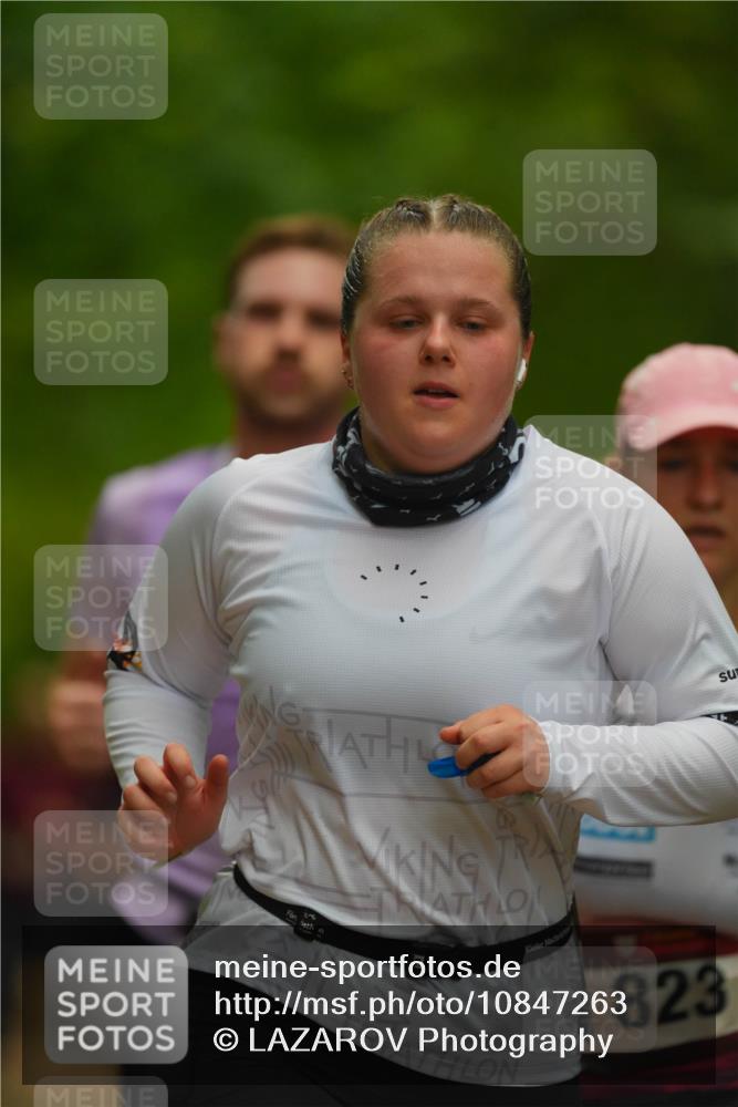 11.10.2026 - Bramfelder Halbmarathon 2026 LAZAROV Photography http://msf.ph/oto/10847263 11.10.2026 11:39:21 Laufen 823 meine-sportfotos.de