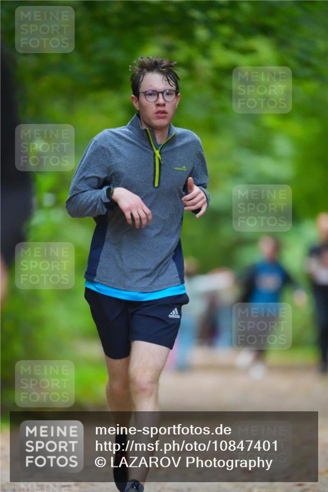 11.10.2026 - Bramfelder Halbmarathon 2026 LAZAROV Photography http://msf.ph/oto/10847401 11.10.2026 11:40:45 Laufen  meine-sportfotos.de