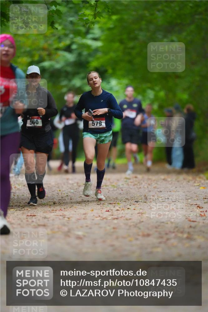 11.10.2026 - Bramfelder Halbmarathon 2026 LAZAROV Photography http://msf.ph/oto/10847435 11.10.2026 11:41:19 Laufen 560, 579 meine-sportfotos.de
