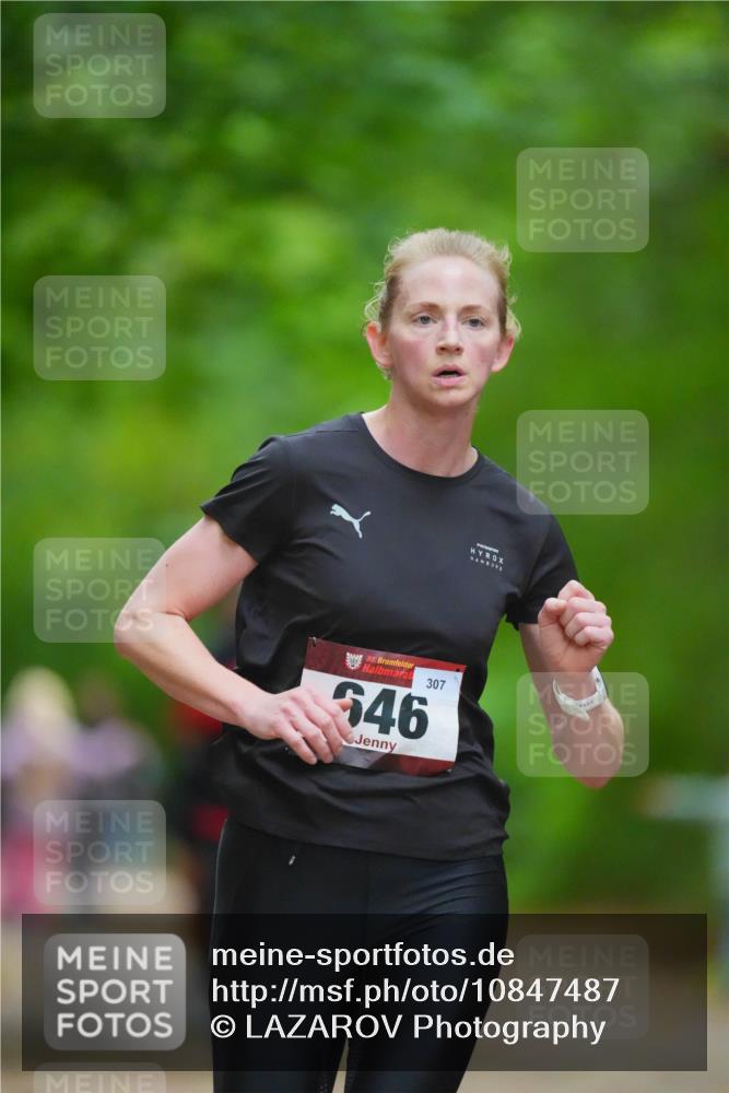 11.10.2026 - Bramfelder Halbmarathon 2026 LAZAROV Photography http://msf.ph/oto/10847487 11.10.2026 11:42:14 Laufen 35, 307, 546 meine-sportfotos.de