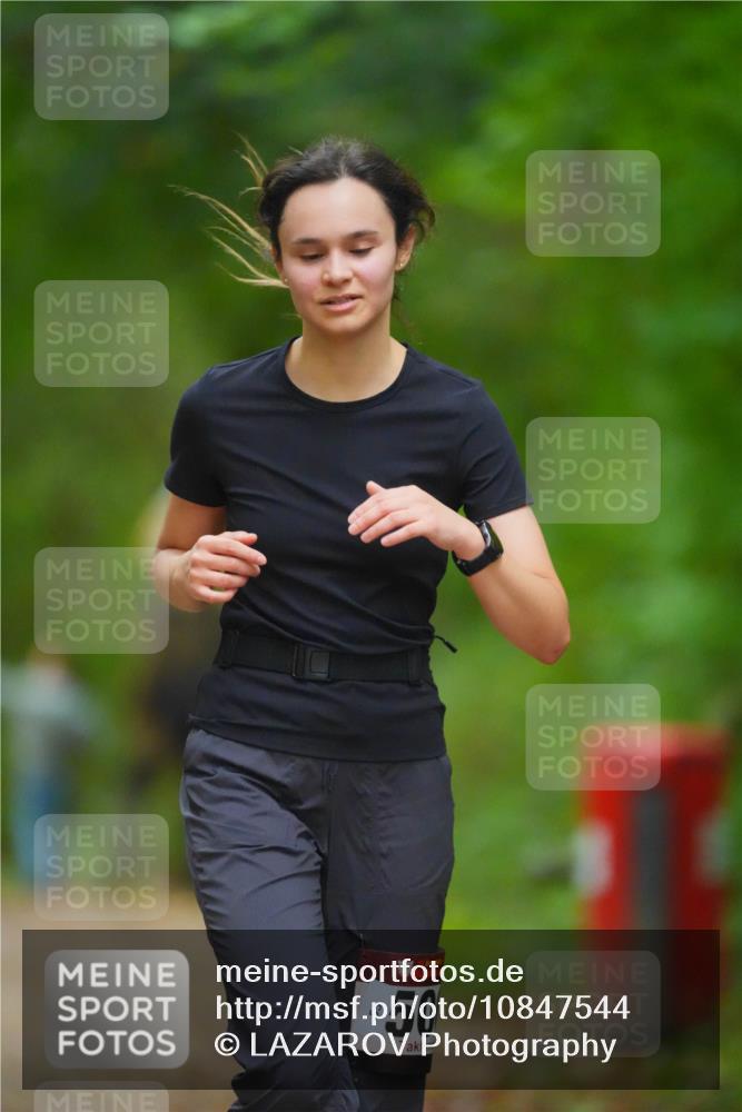 11.10.2026 - Bramfelder Halbmarathon 2026 LAZAROV Photography http://msf.ph/oto/10847544 11.10.2026 11:42:48 Laufen 506 meine-sportfotos.de