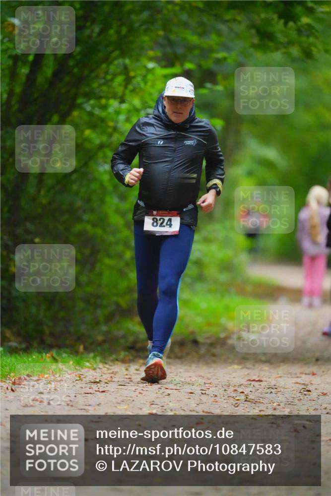 11.10.2026 - Bramfelder Halbmarathon 2026 LAZAROV Photography http://msf.ph/oto/10847583 11.10.2026 11:43:10 Laufen 824 meine-sportfotos.de