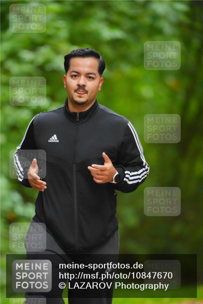 11.10.2026 - Bramfelder Halbmarathon 2026 LAZAROV Photography http://msf.ph/oto/10847670 11.10.2026 11:45:06 Laufen  meine-sportfotos.de