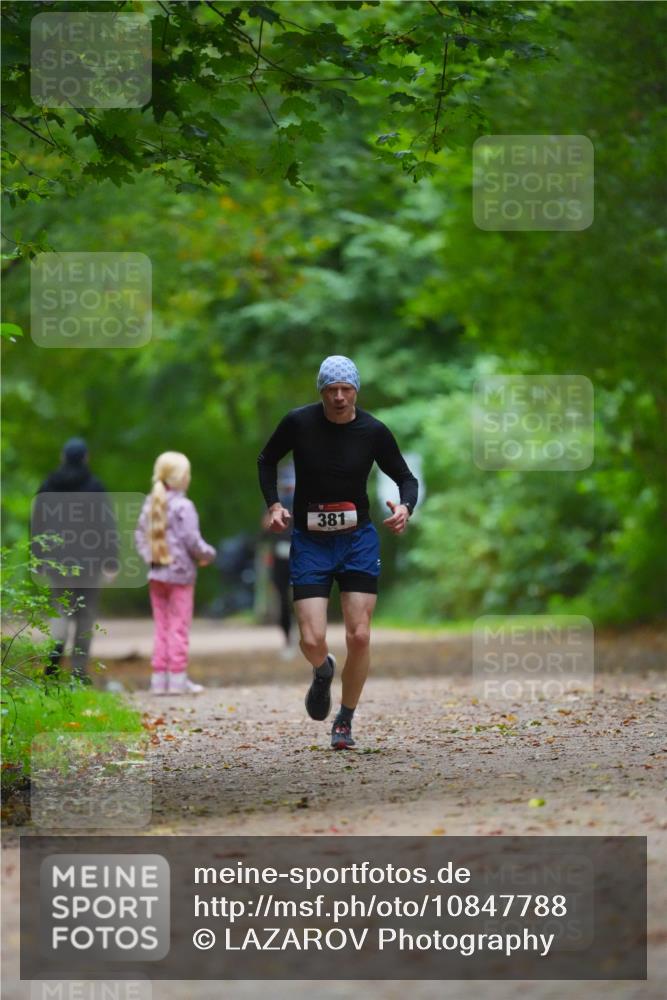 11.10.2026 - Bramfelder Halbmarathon 2026 LAZAROV Photography http://msf.ph/oto/10847788 11.10.2026 11:46:36 Laufen 381 meine-sportfotos.de