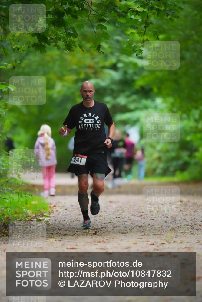 11.10.2026 - Bramfelder Halbmarathon 2026 LAZAROV Photography http://msf.ph/oto/10847832 11.10.2026 11:47:29 Laufen 241 meine-sportfotos.de