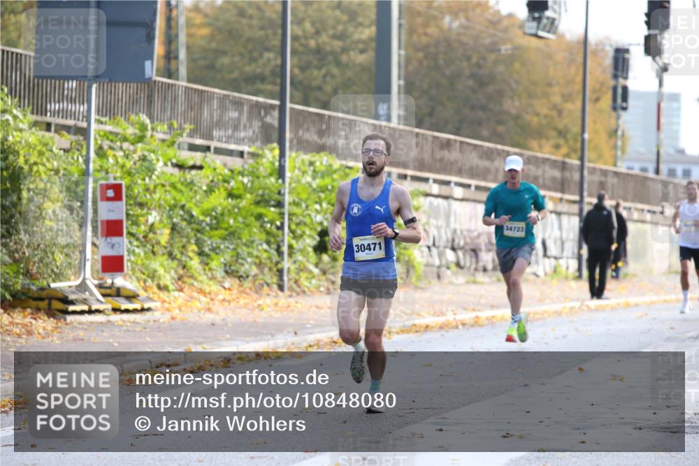 25.10.2026 - hella hamburg halbmarathon Jannik Wohlers http://msf.ph/oto/10848080 25.10.2026 10:14:16 Lombardsbrücke 23197, 30471 meine-sportfotos.de