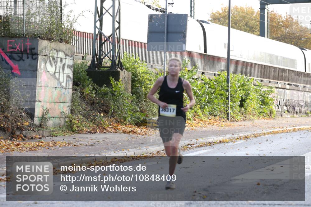25.10.2026 - hella hamburg halbmarathon Jannik Wohlers http://msf.ph/oto/10848409 25.10.2026 10:16:30 Lombardsbrücke 23456, 36317 meine-sportfotos.de