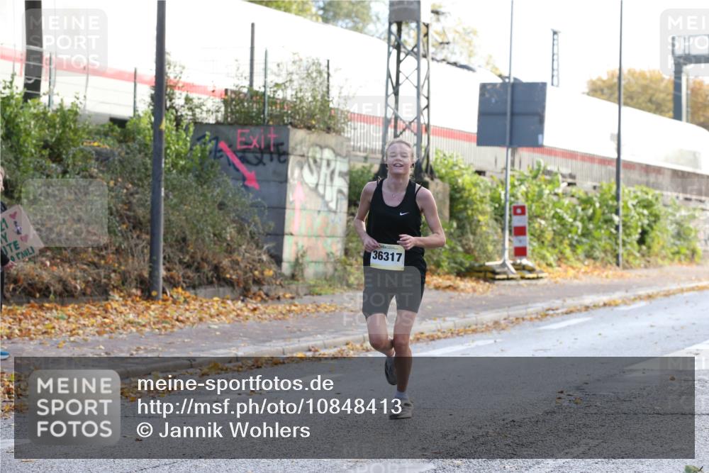 25.10.2026 - hella hamburg halbmarathon Jannik Wohlers http://msf.ph/oto/10848413 25.10.2026 10:16:31 Lombardsbrücke 23456, 36317 meine-sportfotos.de