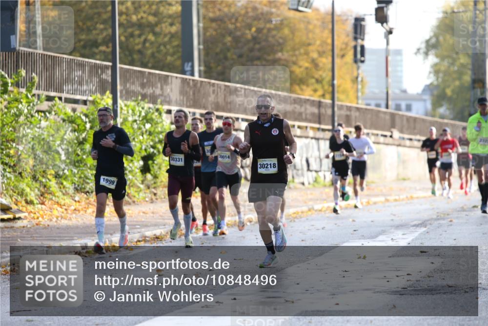 25.10.2026 - hella hamburg halbmarathon Jannik Wohlers http://msf.ph/oto/10848496 25.10.2026 10:17:07 Lombardsbrücke 36439, 13052 meine-sportfotos.de