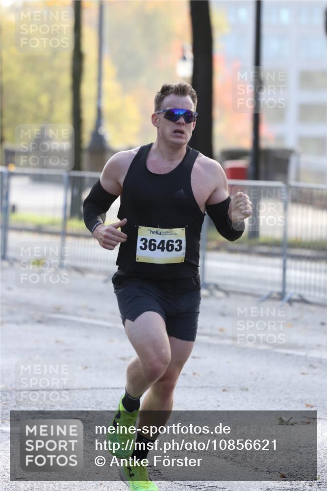 25.10.2026 - hella hamburg halbmarathon Antke Förster http://msf.ph/oto/10856621 25.10.2026 10:15:57 Lombardsbrücke 34164, 8584, 36463, 31336 meine-sportfotos.de