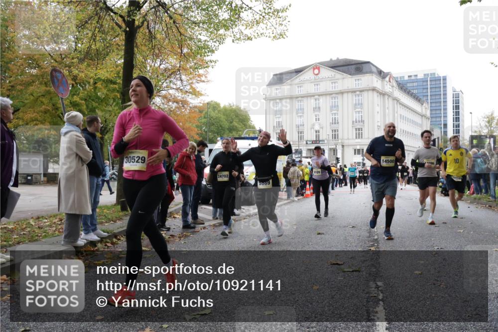 25.10.2026 - hella hamburg halbmarathon Yannick Fuchs http://msf.ph/oto/10921141 25.10.2026 12:27:17 20KM 24689, 7679, 20496, 33496, 1552, 5523, 31825, 30080, 7388, 11069, 13682, 13683, 4568, 30529, 5889, 32761, 14500, 19970, 24702, 9109, 19071, 21486, 22925 meine-sportfotos.de