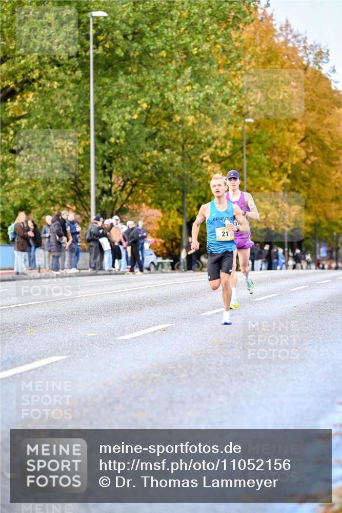 25.10.2026 - hella hamburg halbmarathon Dr. Thomas Lammeyer http://msf.ph/oto/11052156 25.10.2026 10:10:53 Kennedybrücke 37, 23, 21 meine-sportfotos.de