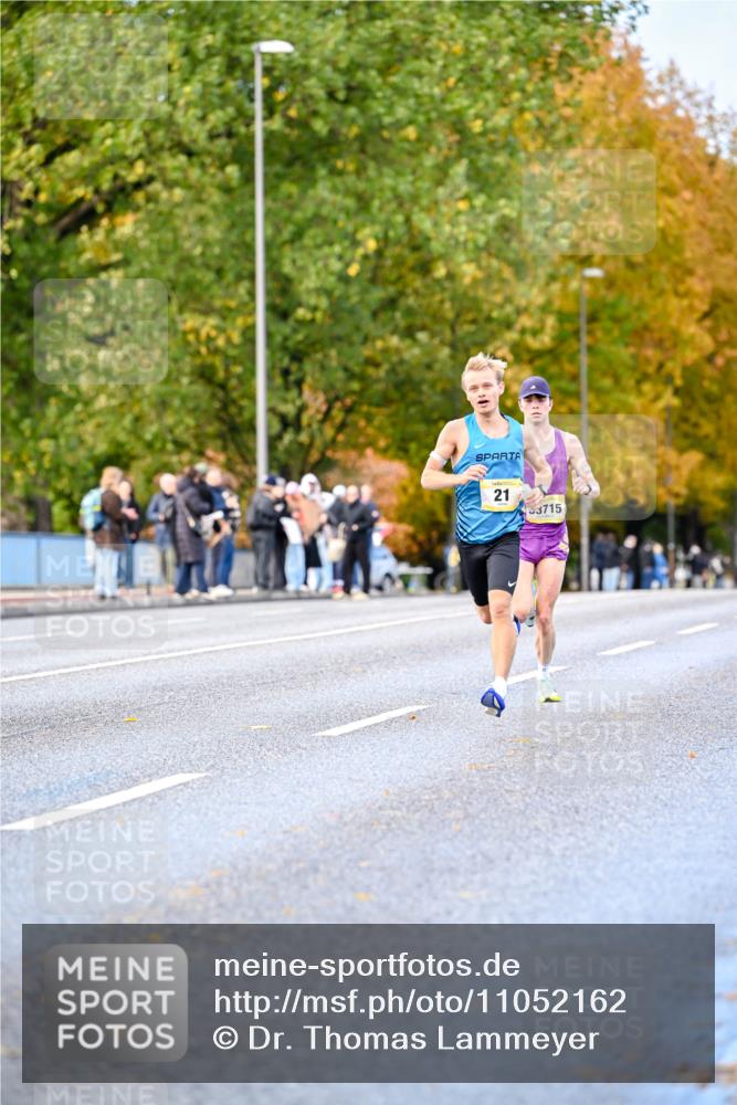25.10.2026 - hella hamburg halbmarathon Dr. Thomas Lammeyer http://msf.ph/oto/11052162 25.10.2026 10:10:53 Kennedybrücke 21, 21, 3715 meine-sportfotos.de