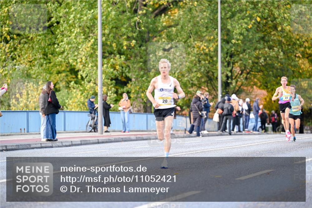 25.10.2026 - hella hamburg halbmarathon Dr. Thomas Lammeyer http://msf.ph/oto/11052421 25.10.2026 10:12:25 Kennedybrücke 20, 23, 34074 meine-sportfotos.de