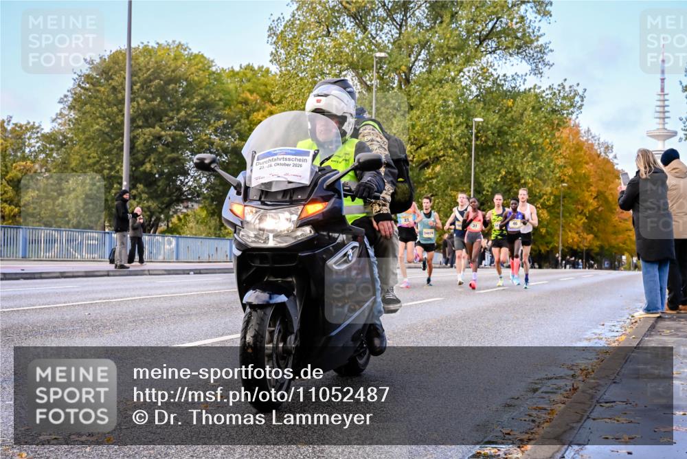 25.10.2026 - hella hamburg halbmarathon Dr. Thomas Lammeyer http://msf.ph/oto/11052487 25.10.2026 10:12:30 Kennedybrücke 23, 25, 2026, 34074 meine-sportfotos.de