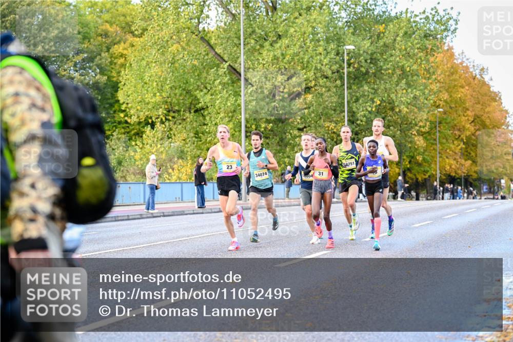25.10.2026 - hella hamburg halbmarathon Dr. Thomas Lammeyer http://msf.ph/oto/11052495 25.10.2026 10:12:30 Kennedybrücke 23, 34074, 4751, 16804, 31 meine-sportfotos.de