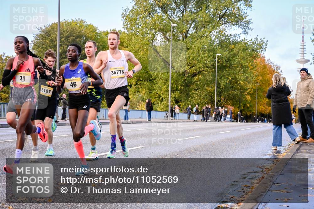 25.10.2026 - hella hamburg halbmarathon Dr. Thomas Lammeyer http://msf.ph/oto/11052569 25.10.2026 10:12:33 Kennedybrücke 31, 40, 6187, 46, 35778 meine-sportfotos.de