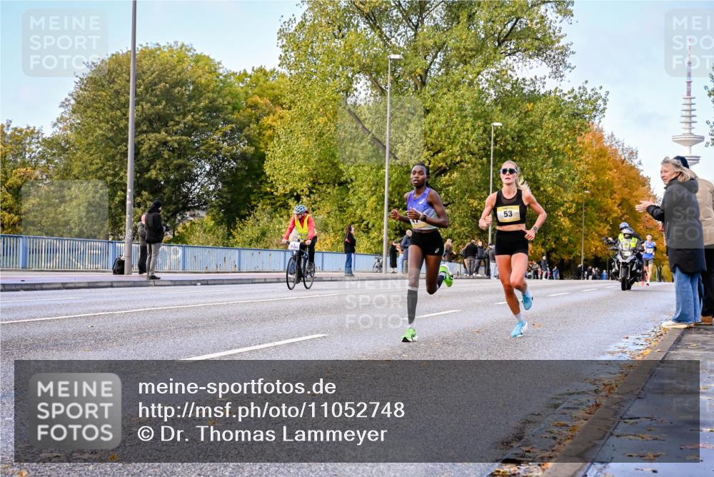 25.10.2026 - hella hamburg halbmarathon Dr. Thomas Lammeyer http://msf.ph/oto/11052748 25.10.2026 10:13:21 Kennedybrücke 53 meine-sportfotos.de