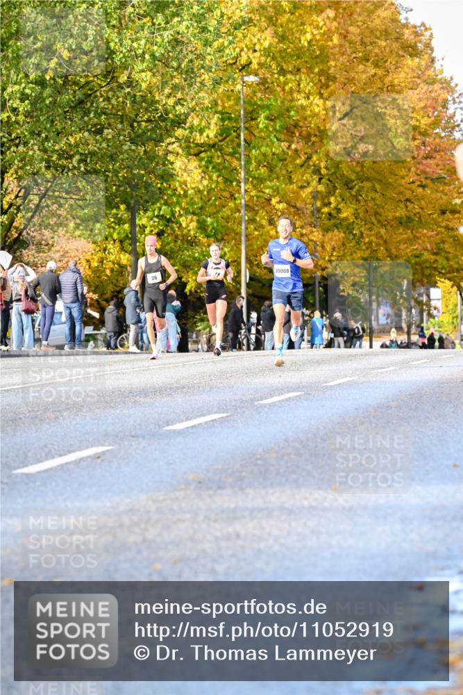 25.10.2026 - hella hamburg halbmarathon Dr. Thomas Lammeyer http://msf.ph/oto/11052919 25.10.2026 10:14:15 Kennedybrücke 26, 30088 meine-sportfotos.de