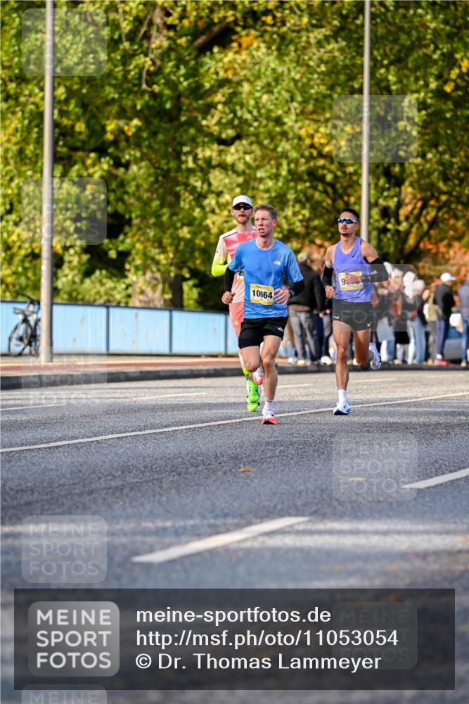 25.10.2026 - hella hamburg halbmarathon Dr. Thomas Lammeyer http://msf.ph/oto/11053054 25.10.2026 10:14:49 Kennedybrücke 10664 meine-sportfotos.de