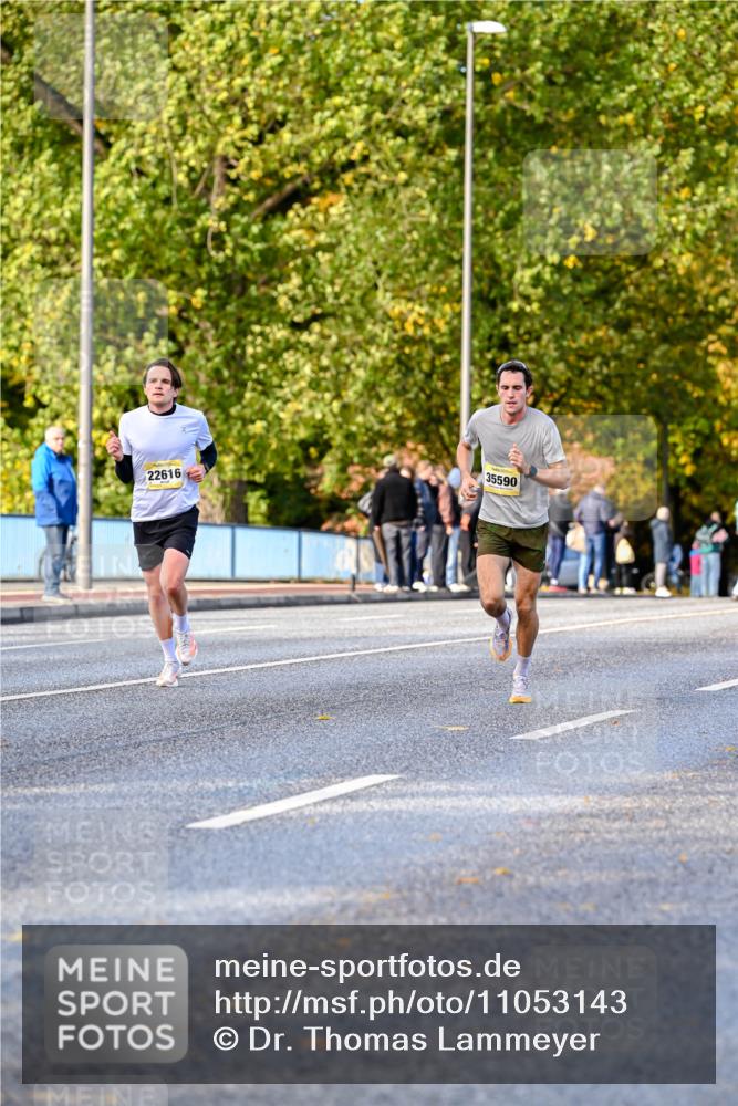 25.10.2026 - hella hamburg halbmarathon Dr. Thomas Lammeyer http://msf.ph/oto/11053143 25.10.2026 10:15:06 Kennedybrücke 35590, 22616 meine-sportfotos.de