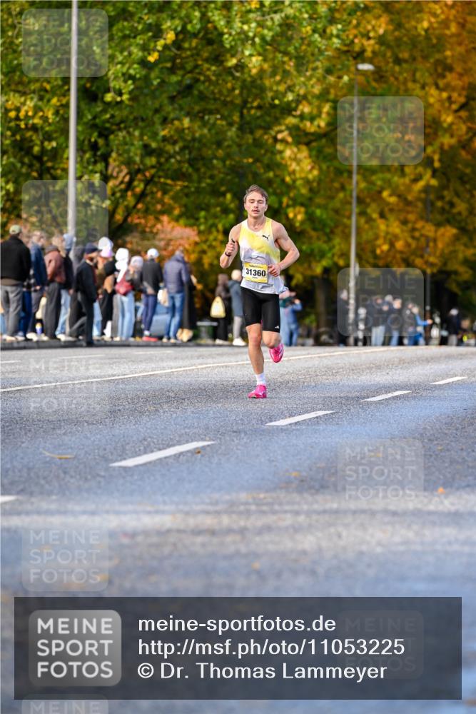 25.10.2026 - hella hamburg halbmarathon Dr. Thomas Lammeyer http://msf.ph/oto/11053225 25.10.2026 10:15:23 Kennedybrücke 31360 meine-sportfotos.de
