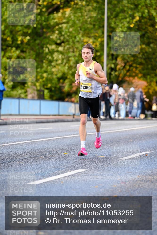 25.10.2026 - hella hamburg halbmarathon Dr. Thomas Lammeyer http://msf.ph/oto/11053255 25.10.2026 10:15:26 Kennedybrücke 31360 meine-sportfotos.de