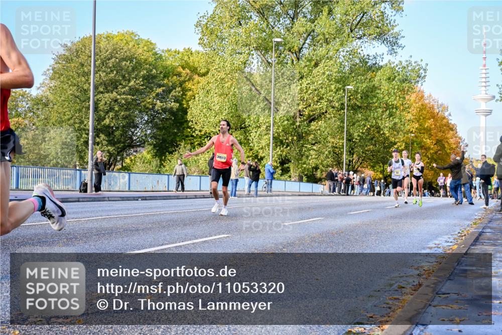 25.10.2026 - hella hamburg halbmarathon Dr. Thomas Lammeyer http://msf.ph/oto/11053320 25.10.2026 10:15:42 Kennedybrücke 30513, 51 meine-sportfotos.de