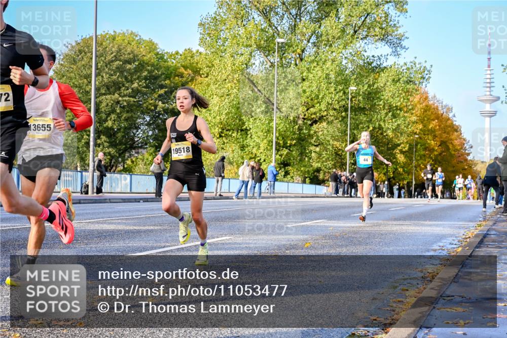 25.10.2026 - hella hamburg halbmarathon Dr. Thomas Lammeyer http://msf.ph/oto/11053477 25.10.2026 10:15:55 Kennedybrücke 72, 13655, 19518, 44 meine-sportfotos.de
