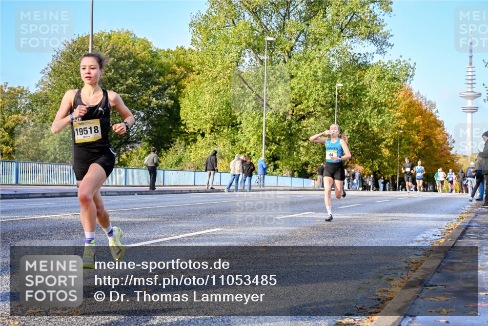 25.10.2026 - hella hamburg halbmarathon Dr. Thomas Lammeyer http://msf.ph/oto/11053485 25.10.2026 10:15:56 Kennedybrücke 19518, 44 meine-sportfotos.de