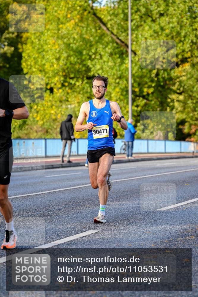 25.10.2026 - hella hamburg halbmarathon Dr. Thomas Lammeyer http://msf.ph/oto/11053531 25.10.2026 10:16:02 Kennedybrücke 30471 meine-sportfotos.de