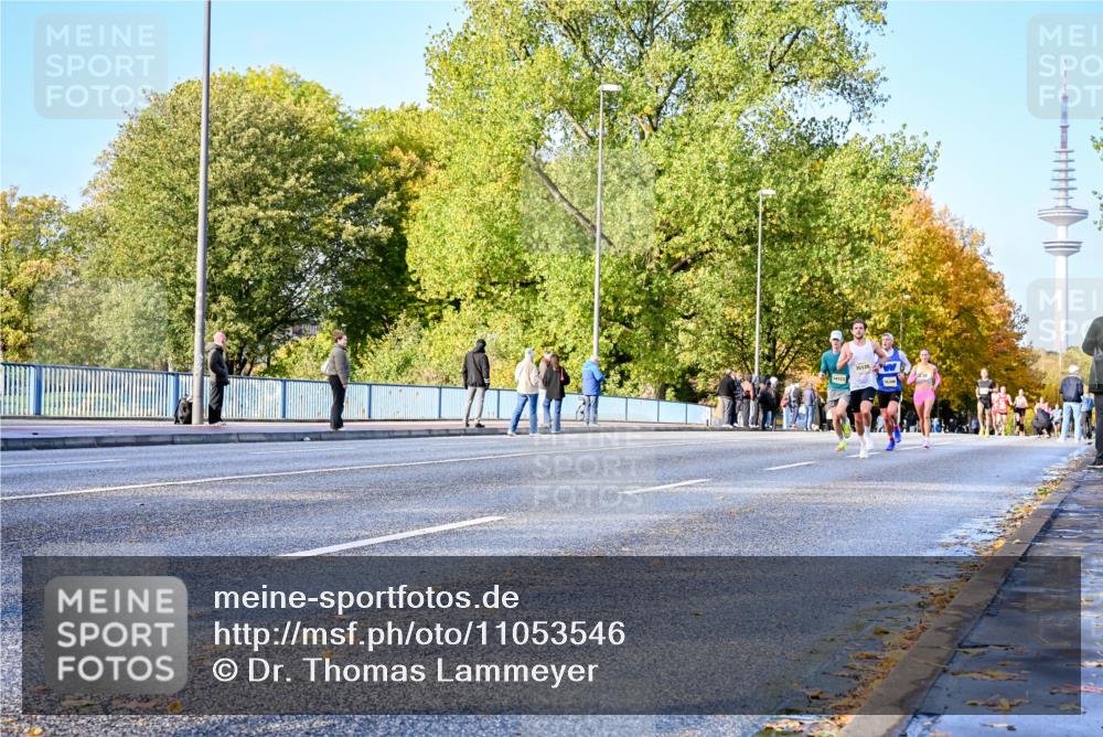 25.10.2026 - hella hamburg halbmarathon Dr. Thomas Lammeyer http://msf.ph/oto/11053546 25.10.2026 10:16:04 Kennedybrücke 34723, 35120 meine-sportfotos.de
